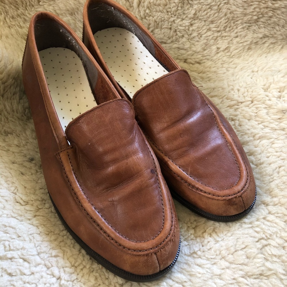 Vintage Italian leather loafers